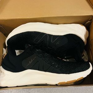 BRAND NEW! Black on Black Women’s New Balance Sneakers - Women’s Size 11